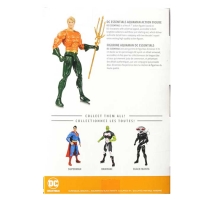 135208 DC Essentials Aquaman Action Figure 17-cm action figure