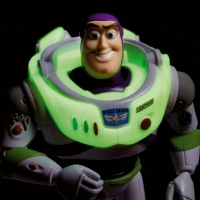 GWT07 Toy Story Buzz Lightyear Glow in the Dark