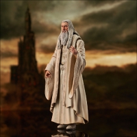 84896 LotR Select Saruman the White action figure