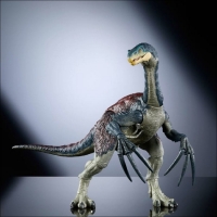 HXP73 Jurassic World Therizinosaurus Hammond Collection